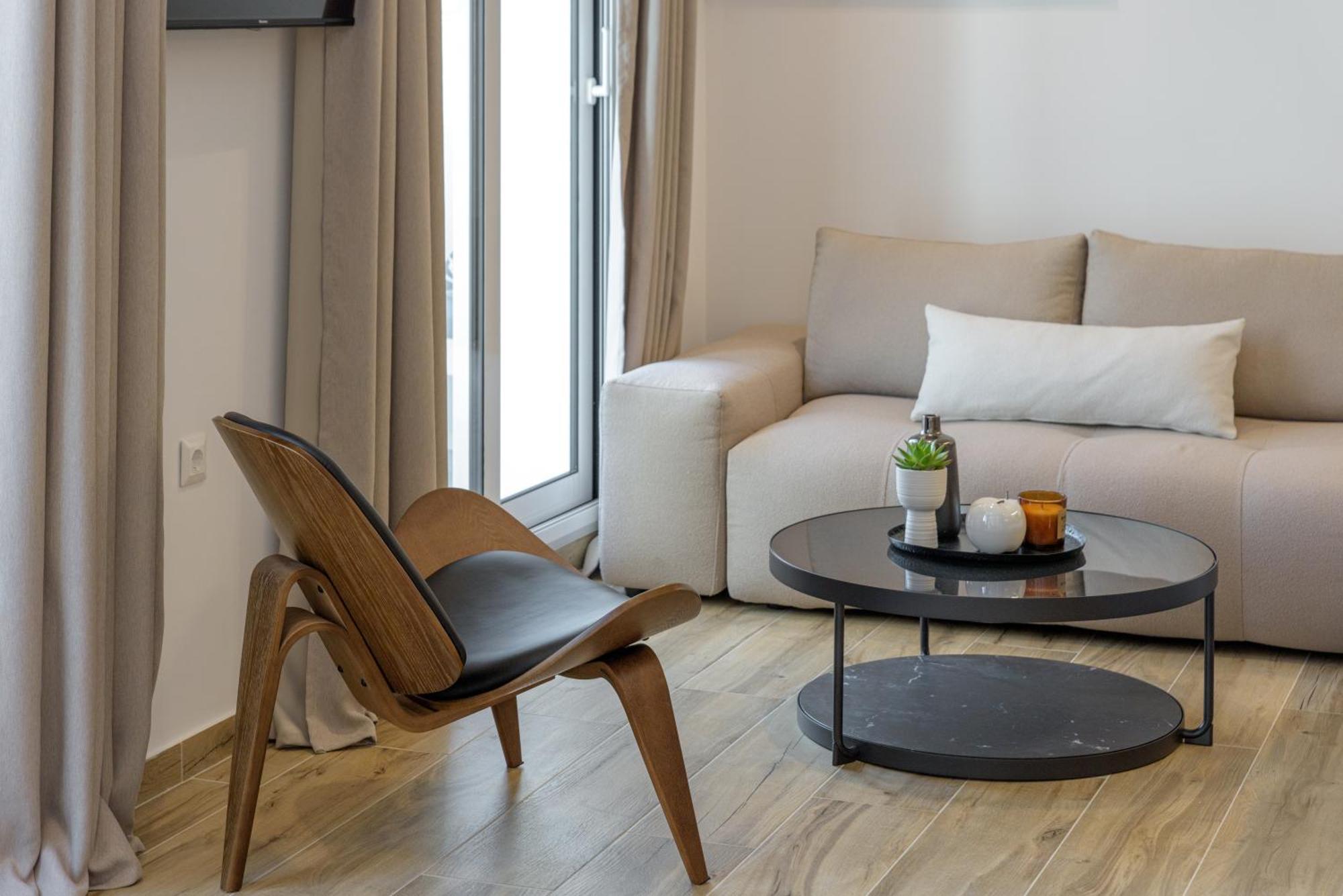 Central Sunny Loft With Plunge Pool Athen Eksteriør bilde